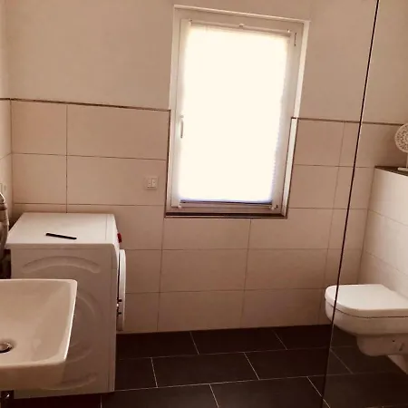 Ferienwohnung Waldblick Am Rothaarsteig 아파트 *